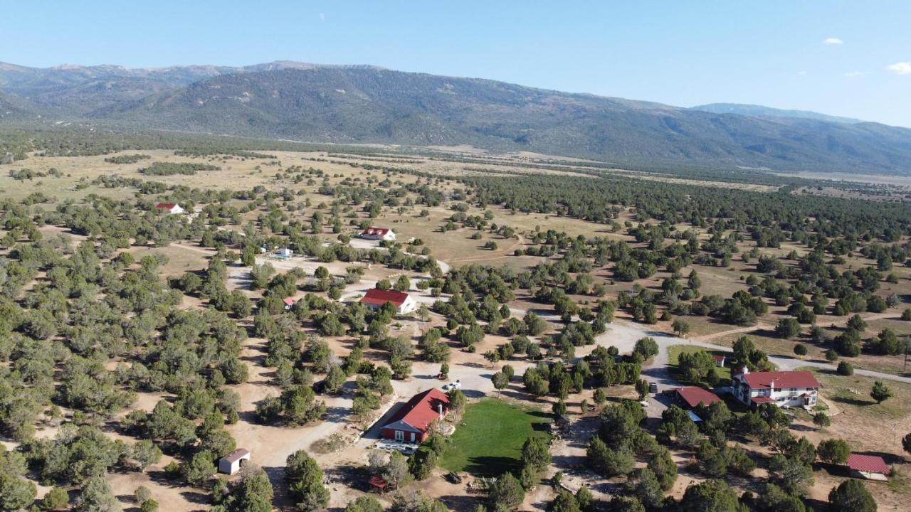 Hacienda Roja - The Cedars #7 At Wind Walker Homestead Spring City Exterior photo