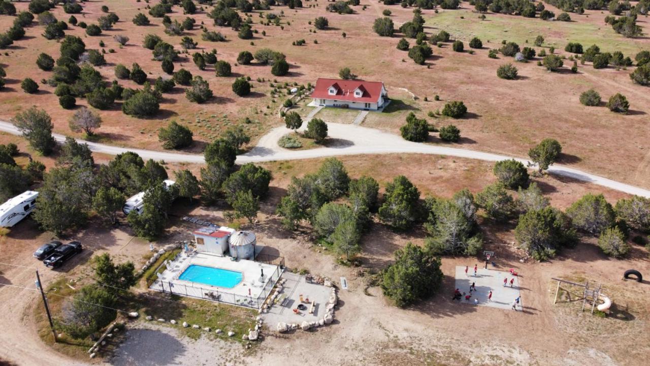 Hacienda Roja - The Cedars #7 At Wind Walker Homestead Spring City Exterior photo